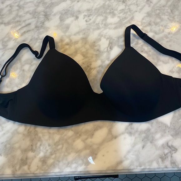Victoria’s Secret bra - Picture 1 of 3
